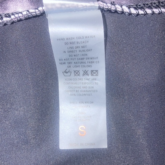 Rekita Tie Dye Swim Skirt Black White Gray Sz Small - Picture 4 of 5